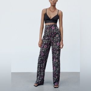 NWOT Zara Full Length Floral Print Pants Size US XS